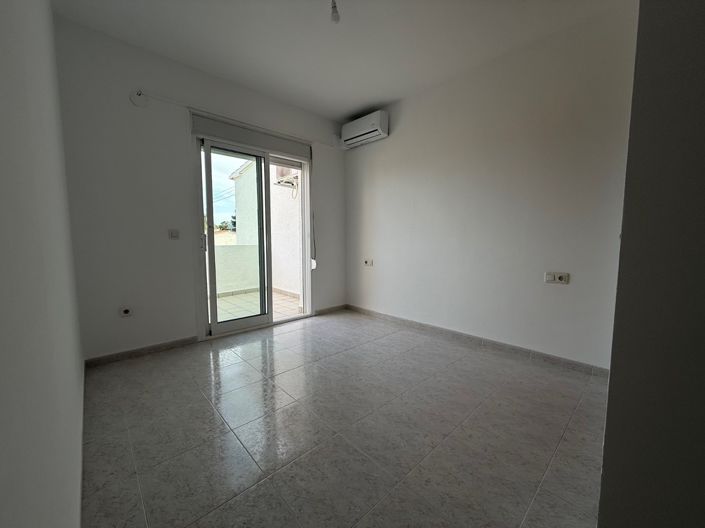 Image No.21-3 Bed Bungalow for sale