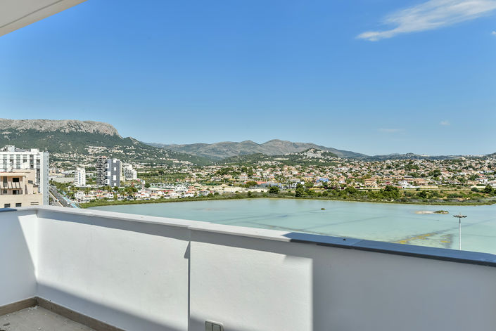 Image No.18-3 Bed Apartment for sale