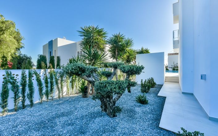 Image No.13-4 Bed Villa for sale