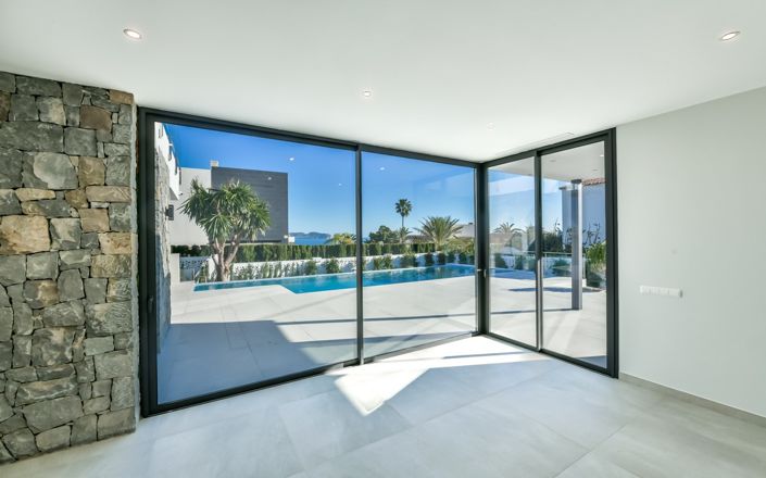 Image No.20-4 Bed Villa for sale