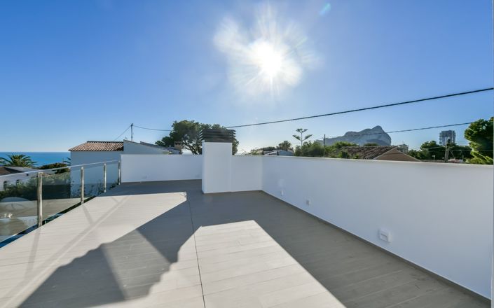 Image No.32-4 Bed Villa for sale