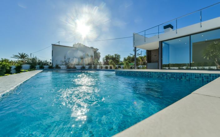 Image No.6-4 Bed Villa for sale