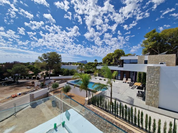 Image No.23-4 Bed Villa for sale