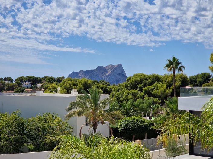 Image No.24-4 Bed Villa for sale