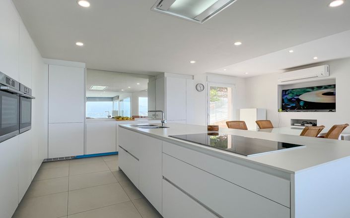 Image No.13-2 Bed Villa for sale