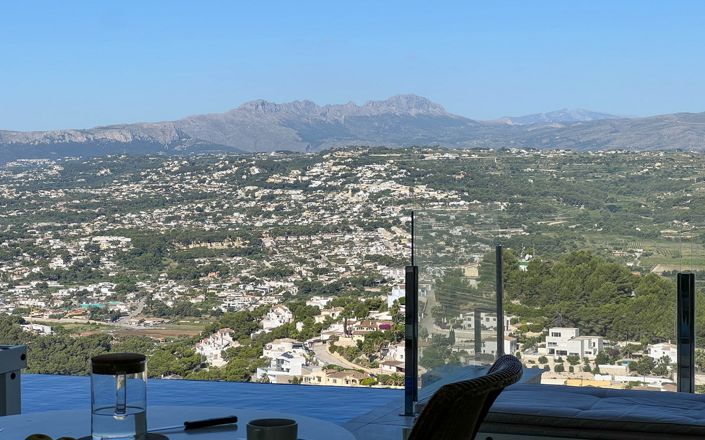 Image No.17-2 Bed Villa for sale