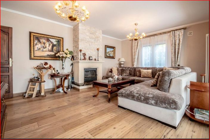 Image No.11-3 Bed Villa for sale