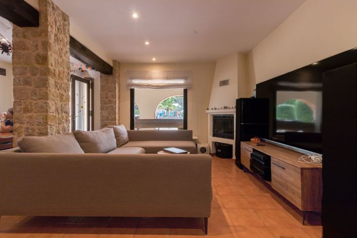 Image No.15-5 Bed Villa for sale