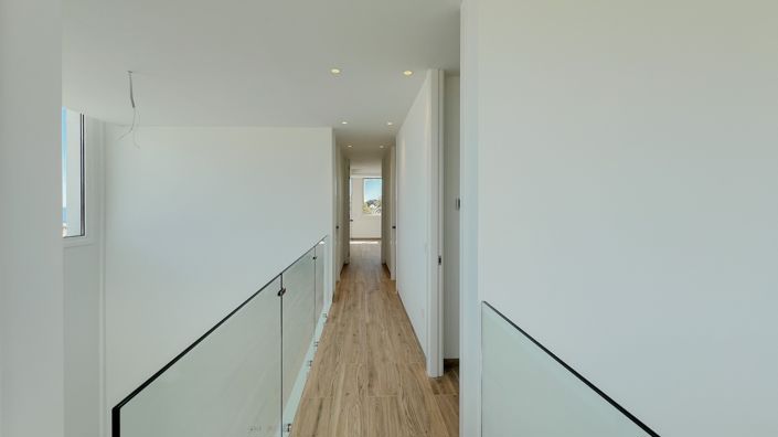 Image No.45-4 Bed Villa for sale