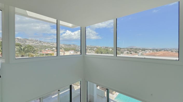 Image No.48-4 Bed Villa for sale