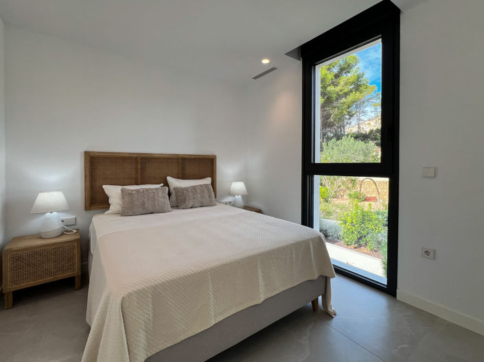 Image No.30-4 Bed Villa for sale