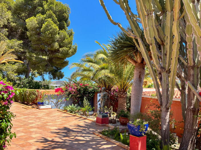 Image No.12-4 Bed Villa for sale