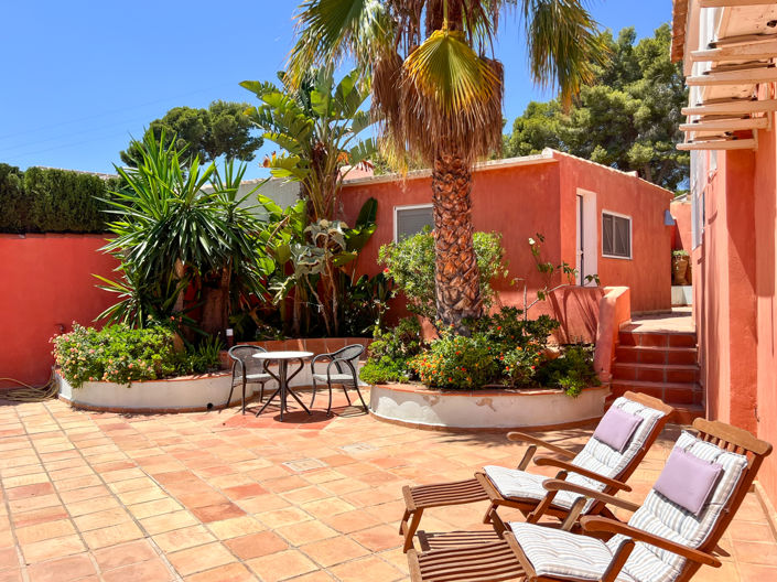 Image No.9-4 Bed Villa for sale