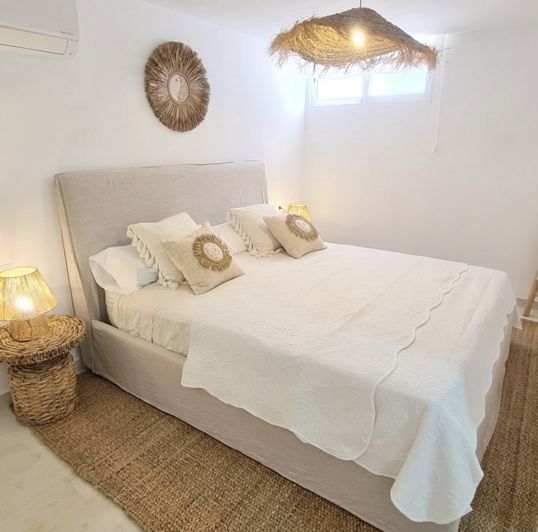 Image No.11-3 Bed Apartment for sale