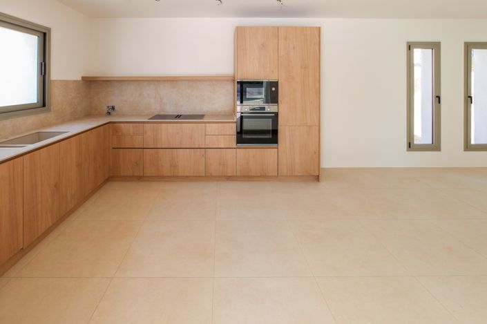 Image No.18-3 Bed Villa for sale