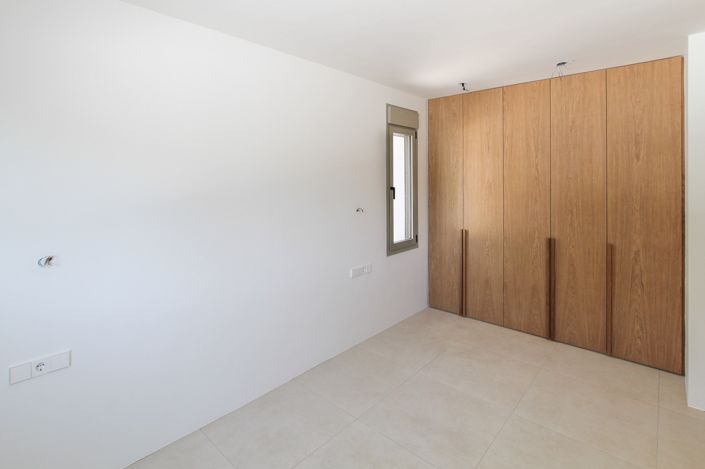 Image No.33-3 Bed Villa for sale