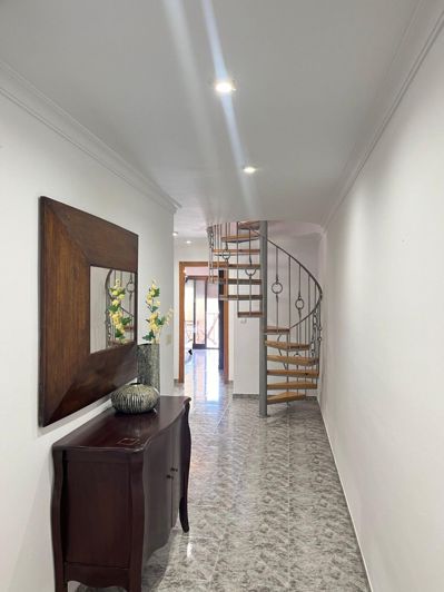 Image No.7-4 Bed Apartment for sale