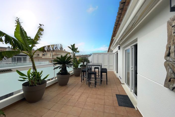 Image No.6-3 Bed Apartment for sale