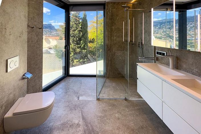 Image No.15-4 Bed Villa for sale