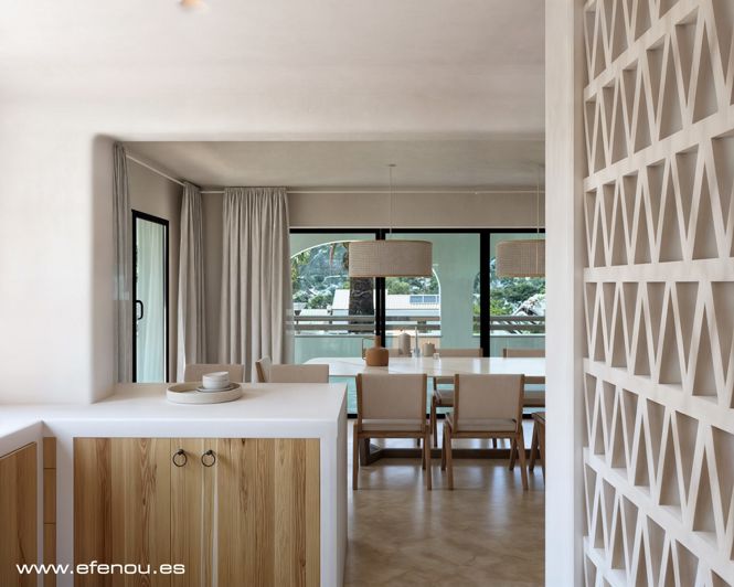 Image No.10-4 Bed Villa for sale