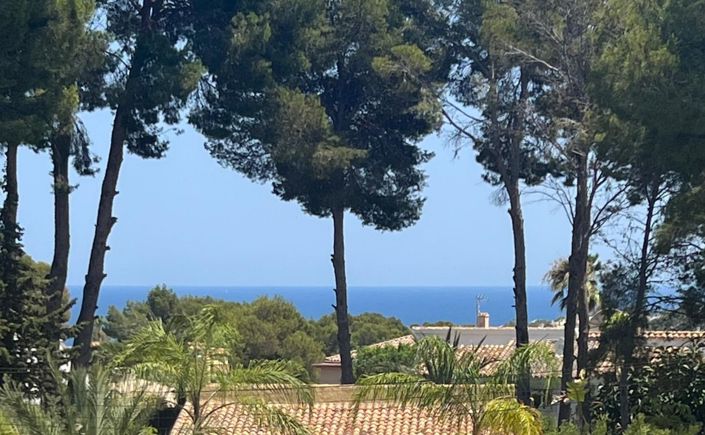 Image No.4-4 Bed Villa for sale