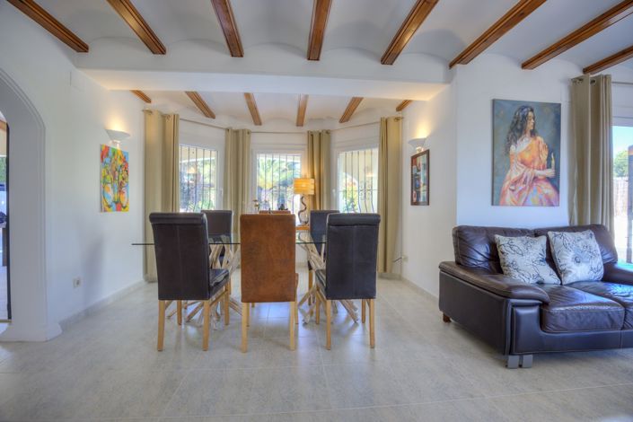 Image No.31-3 Bed Villa for sale