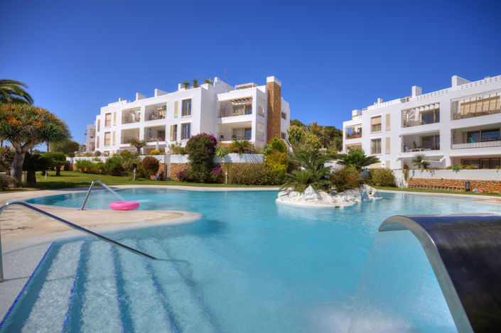 Image No.32-2 Bed Apartment for sale