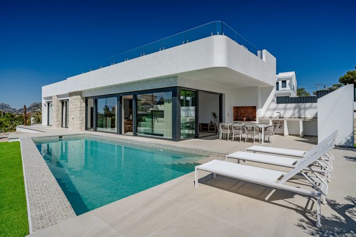 Image No.19-4 Bed Villa for sale