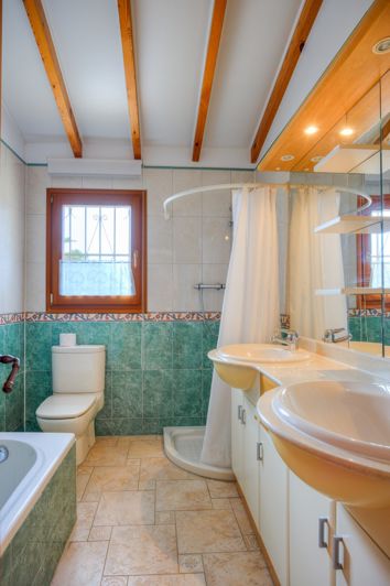 Image No.24-5 Bed Villa for sale