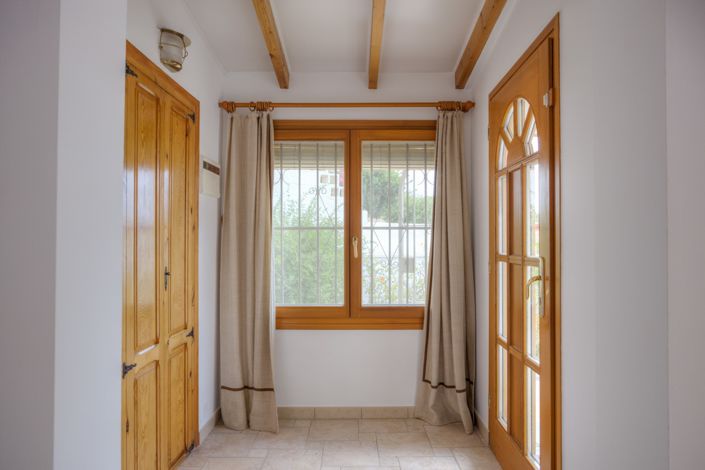 Image No.28-5 Bed Villa for sale