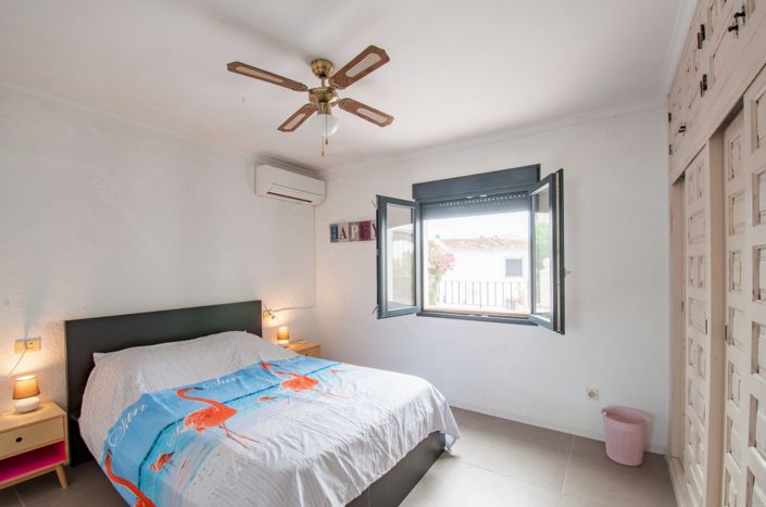 Image No.28-5 Bed Villa for sale