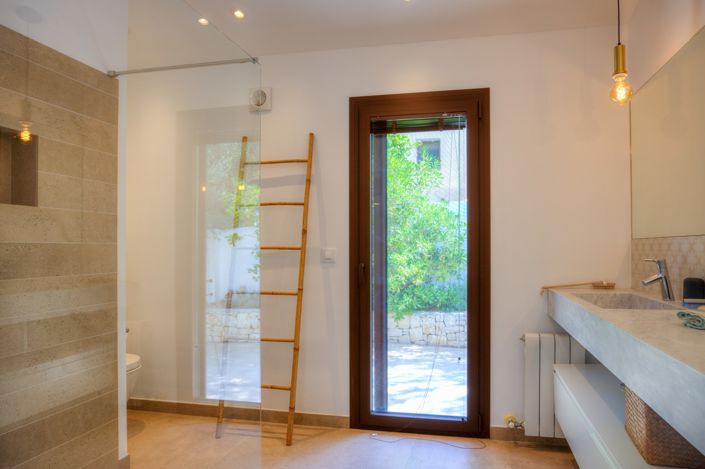 Image No.39-4 Bed Villa for sale