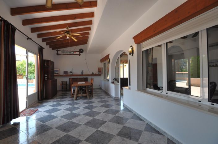 Image No.8-5 Bed Villa for sale