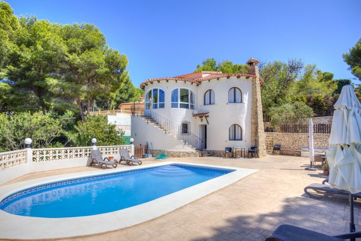 Image No.1-4 Bed Villa for sale