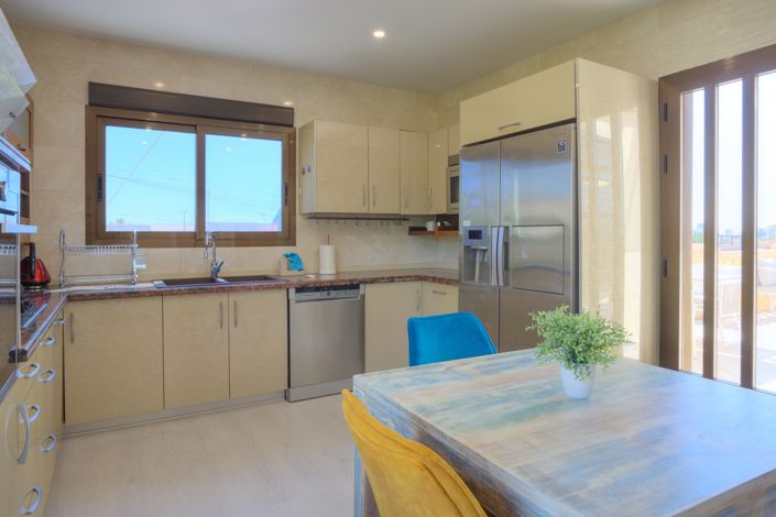 Image No.21-5 Bed Villa for sale