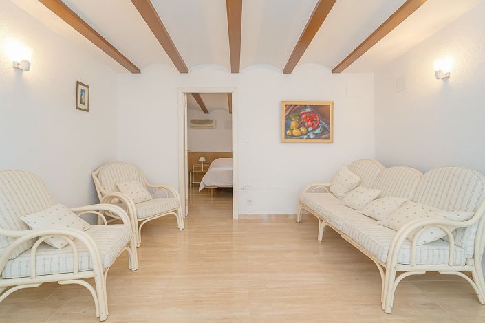 Image No.13-6 Bed Villa for sale