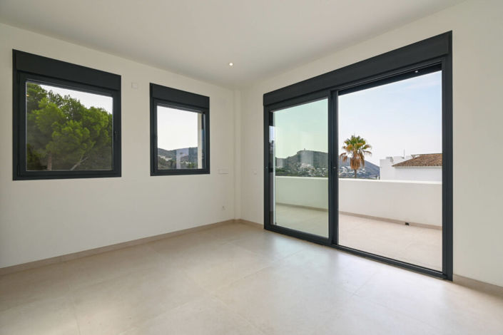 Image No.17-4 Bed Villa for sale