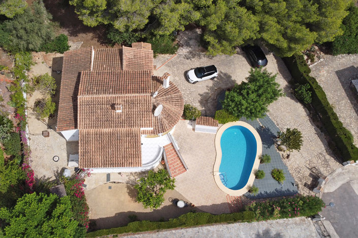 Image No.1-3 Bed Villa for sale