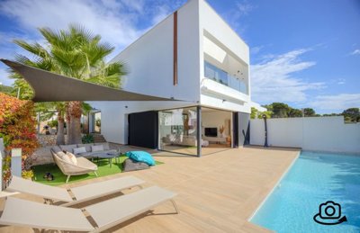 3 Bed Villa for sale