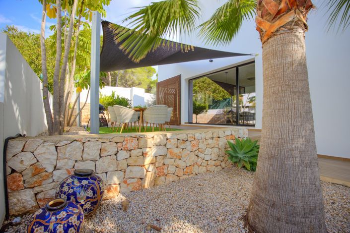 Image No.23-3 Bed Villa for sale