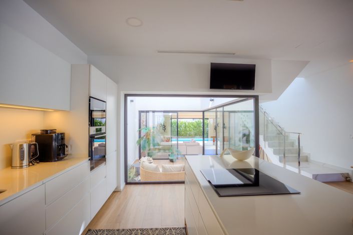 Image No.3-3 Bed Villa for sale