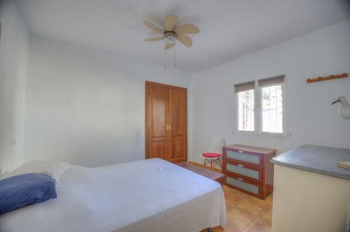 Image No.15-4 Bed Villa for sale