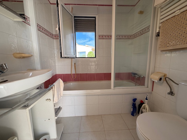 Image No.13-4 Bed Villa for sale