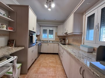 o1j9poenq119ct12du1bdmc8b1af932