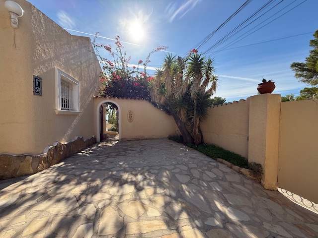 Image No.19-4 Bed Villa for sale