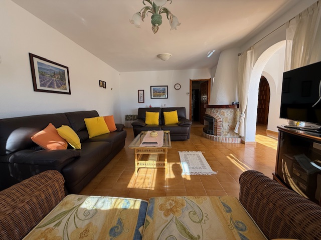 Image No.7-4 Bed Villa for sale