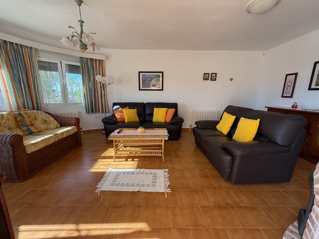 Image No.8-4 Bed Villa for sale