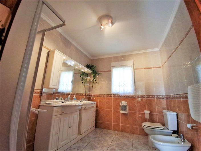 Image No.16-3 Bed Villa for sale