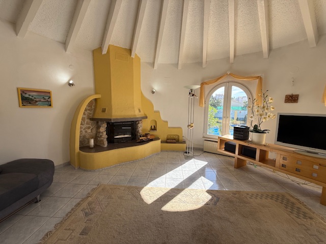 Image No.12-4 Bed Villa for sale