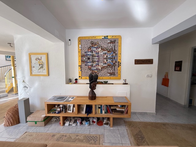 Image No.29-4 Bed Villa for sale